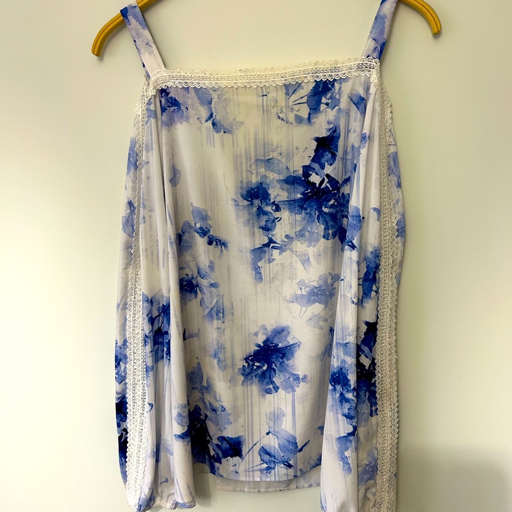Tahari Blue and White Floral Top